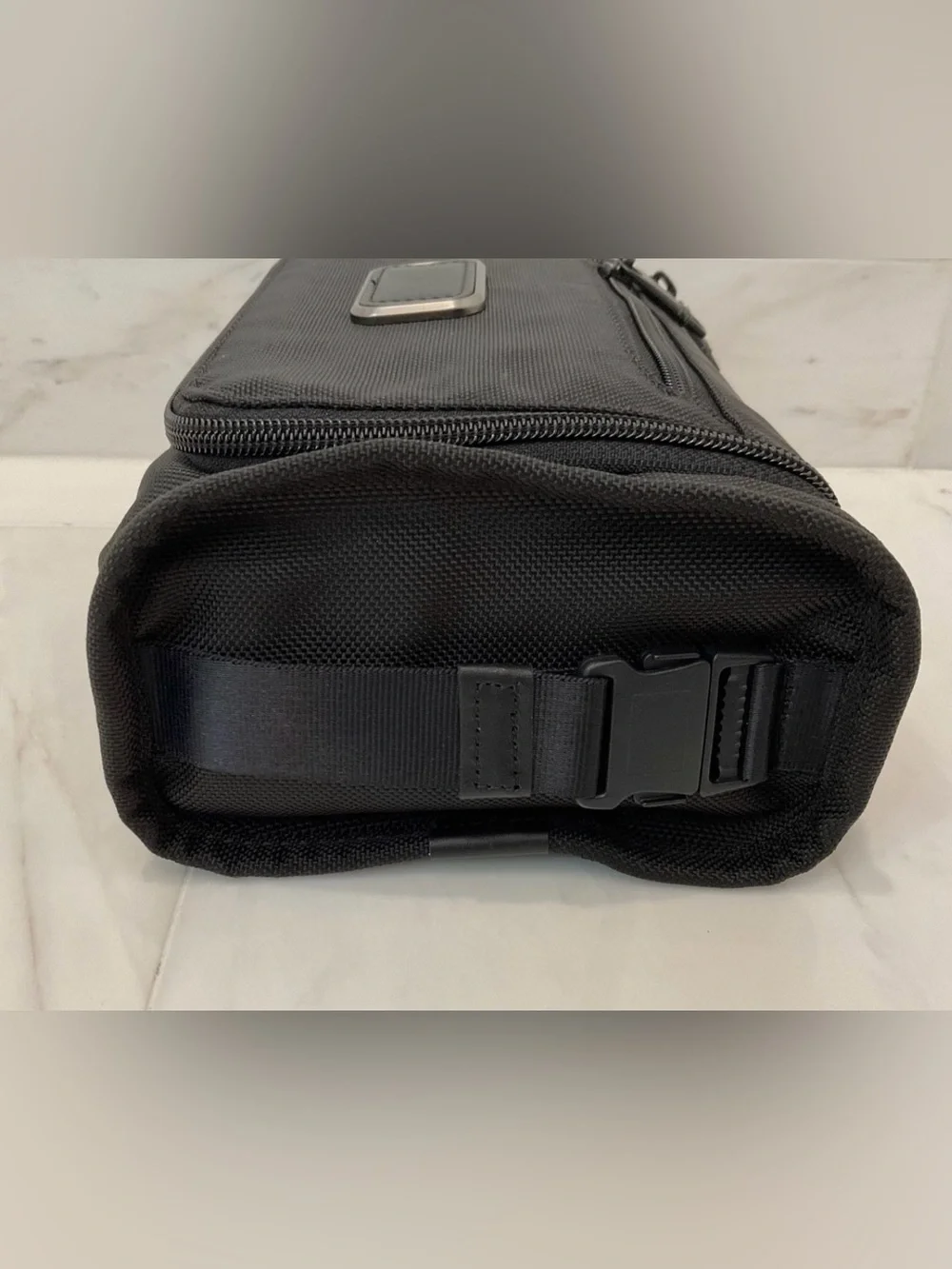 NEW Tumi ALPHA 10.75” Ballistic Nylon TRAVEL DOPP Toiletry KIT - BLACK
